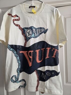 Men's Inspired Cream Tee with Navy & Coral Graphic Flags